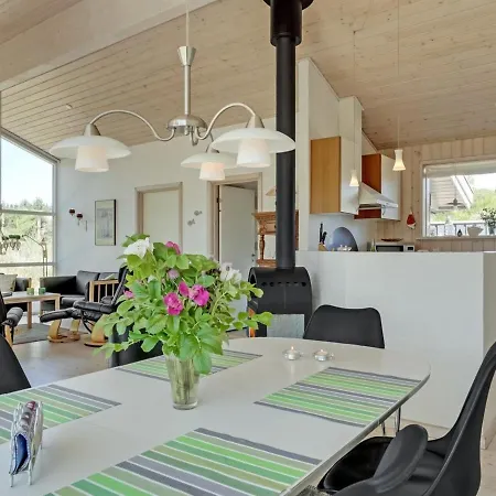 Holiday home Felizia - 2-5km From The Sea In Nw Jutland By Interhome