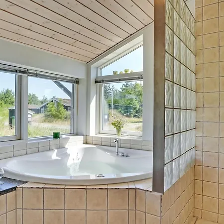 Holiday home Felizia - 2-5km From The Sea In Nw Jutland By Interhome *