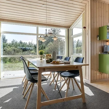 Felizia - 2-5km From The Sea By Interhome *