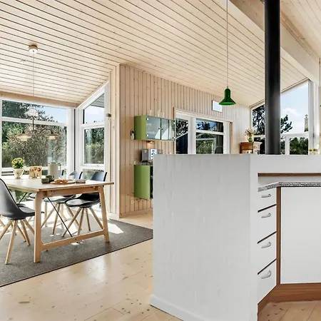 Felizia - 2-5km From The Sea By Interhome