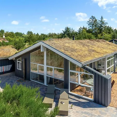 Felizia - 2-5km From The Sea By Interhome